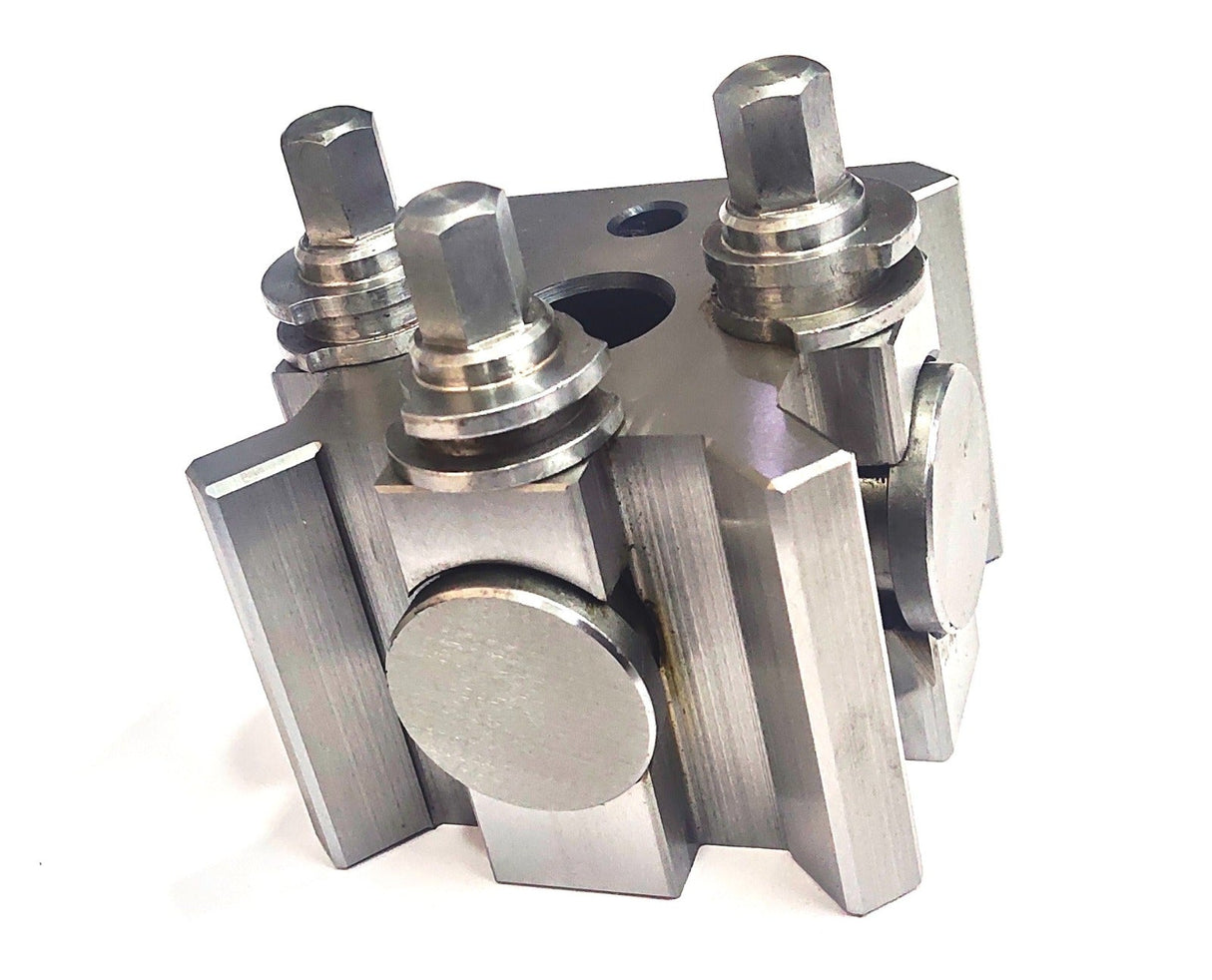 Compact toolpost design Quick change lathe tool holder shown
