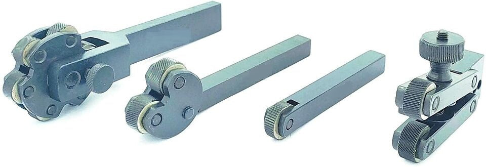 Metalworking lathe knurling tool holder with wheel set