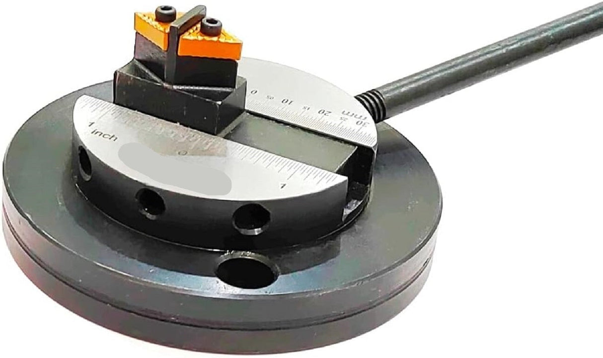 Round base design improves accuracy of metalworking lathe tools